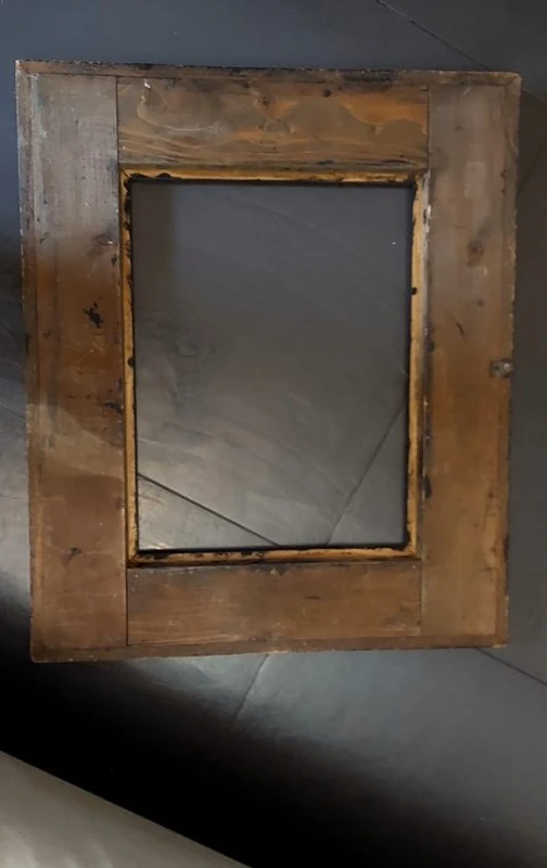 Cornice guilloche, legno ebanizzato, XIX secolo
