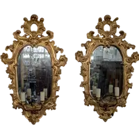 Pair of Sienese mirrors in gilded wood – First half of the 19th century
