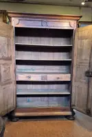 Armadio credenza antico Barocco del '600 in noce e radica
