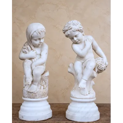 Pair of allegorical putti in Carrara marble – 19th century