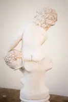 Paire de putti allégoriques en marbre de Carrare – XIXe siècle