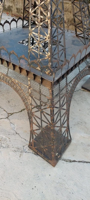 Incroyable maquette en fer de la Tour Eiffel, 340 cm, démontable en 3 pièces