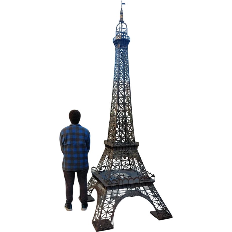 Incroyable maquette en fer de la Tour Eiffel, 340 cm, démontable en 3 pièces