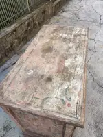 Antico cassettone legno laccato. XVII sec. Toscana
