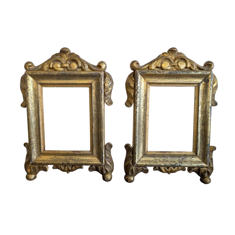 Pair of carved and gilded wooden mecha frames/former frames - mid-19th century