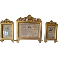 Triptyque en cartogorie, en bois sculpté et doré à l'or fin – Style Louis XVI