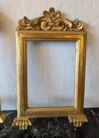Triptyque de cadres pour cartoglories en bois sculpté et doré à l'or fin
