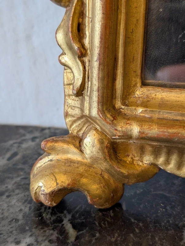 Carved wooden hand mirror gilded with pure gold – Early 19th century