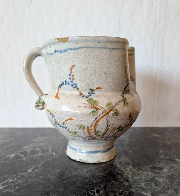 Polychrome majolica pitcher – Liguria region, 18th centuryPolychrome majolica pitcher – Liguria region