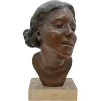 Sculpture en bronze, buste de femme d'Attilio Torresini, années 1920 - portrait de sa femme