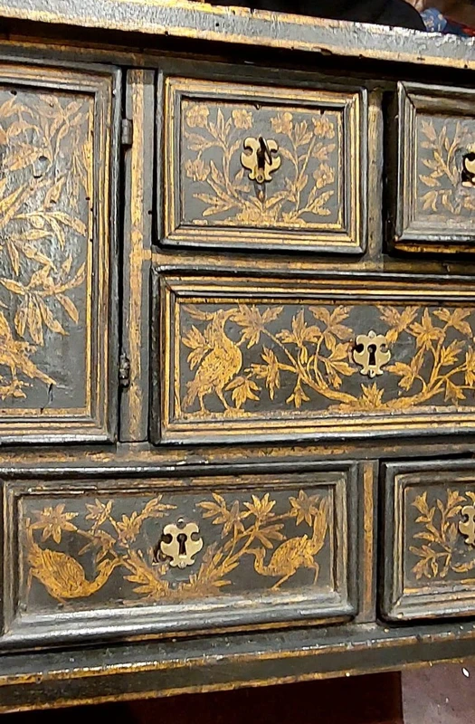 16th century coin cabinet - decorated with chinoiserie -Venice