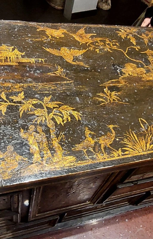 16th century coin cabinet - decorated with chinoiserie -Venice