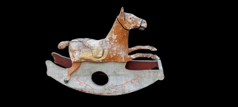 RARE ANTIQUE ANTIQUE ROCKING HORSE XIX CENTURY WOOD AND PAPER MACHE PAINTED