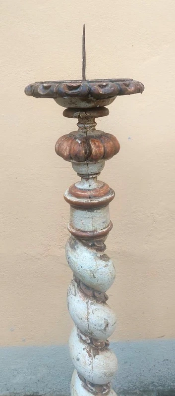 Grande paire de torques anciens du XVIIIe siècle h.130 cm