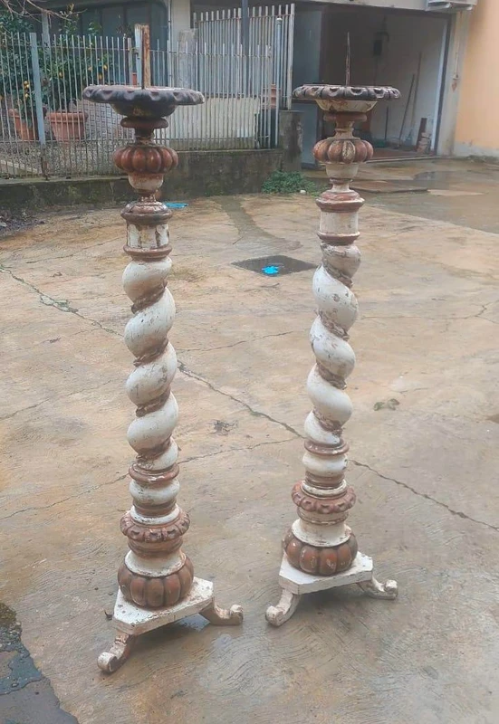 Grande paire de torques anciens du XVIIIe siècle h.130 cm