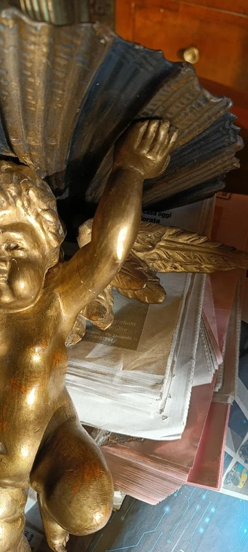 Mensola antica  angelo in legno dorato fine 700 , manifattura italiana