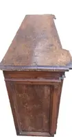 Buffet ancien en noyer toscan du 17e siècle