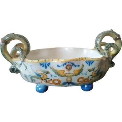 Antique majolica 18th century , Centerpiece