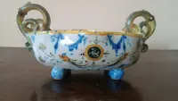 Antique majolica 18th century , Centerpiece