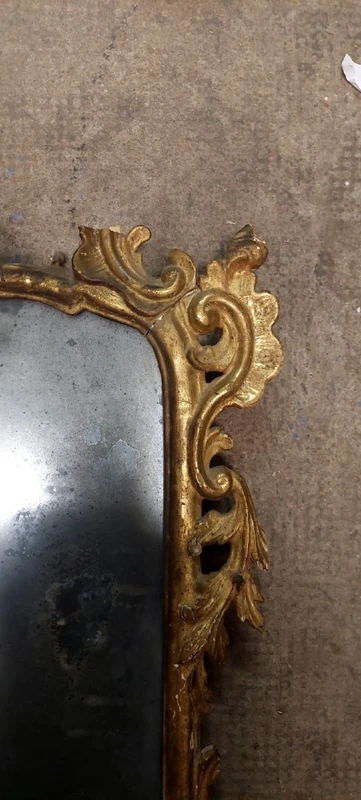 Antica Specchiera Legno  Barocca Originale Inizio XVIII secolo Dorata Intagliata