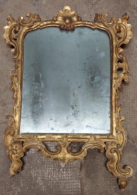 Antica Specchiera Legno  Barocca Originale Inizio XVIII secolo Dorata Intagliata