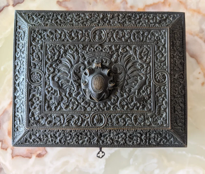  Bronze jewelry box - Neo-Renaissance style, late 19th century