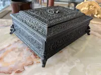  Bronze jewelry box - Neo-Renaissance style, late 19th century