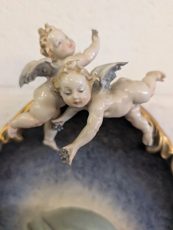 Vierge à l'enfant avec des anges - céramique de Giuseppe Cappe - années 1950