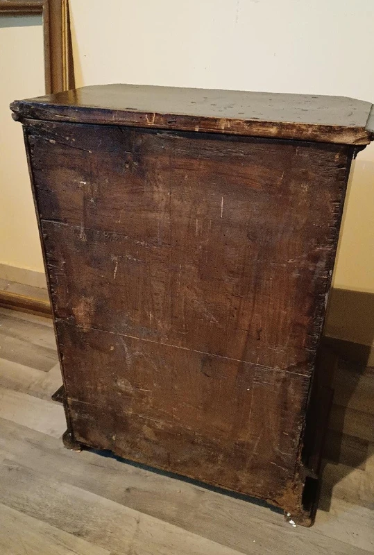 Antique 17th century kneeler with drawers in Tuscan walnut