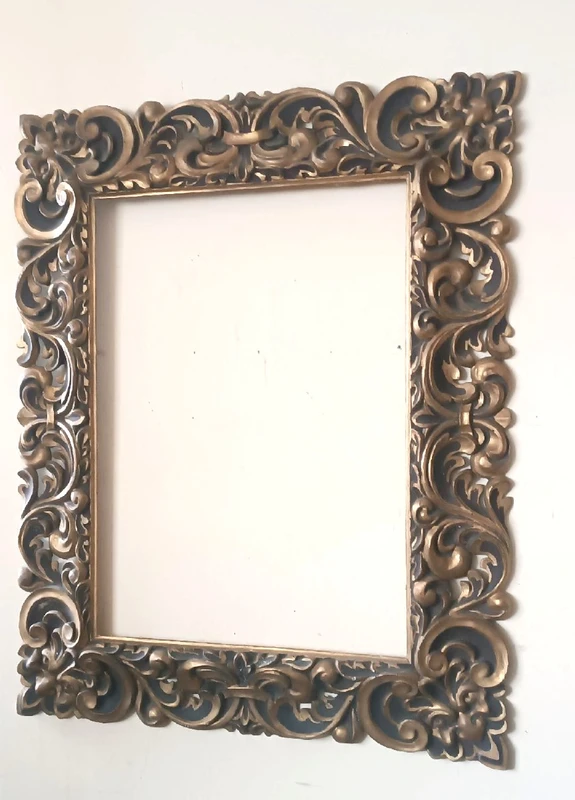 Large Antique lacquered and gilded frame Italy 19th century