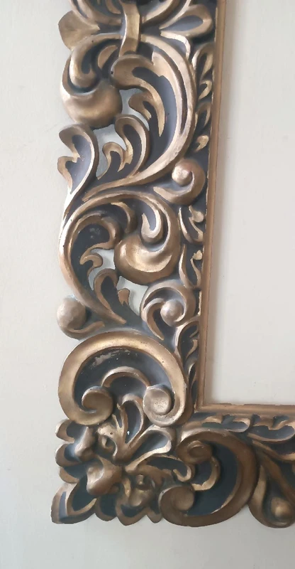 Large Antique lacquered and gilded frame Italy 19th century