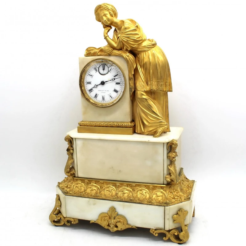 Pendule ancienne en bronze doré et marbre 19ème siècle