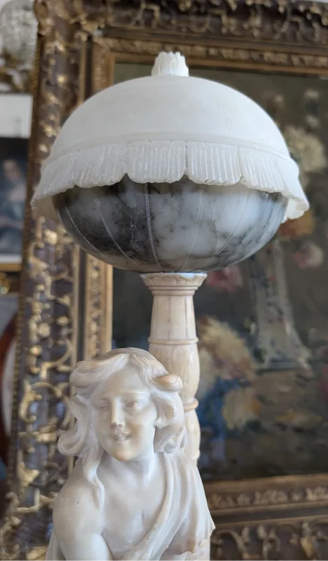 Alabaster lamp-sculpture, Tuscan manufacture, early 20th century