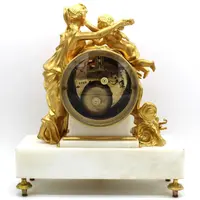 Pendule ancienne en bronze doré et marbre 19ème siècle