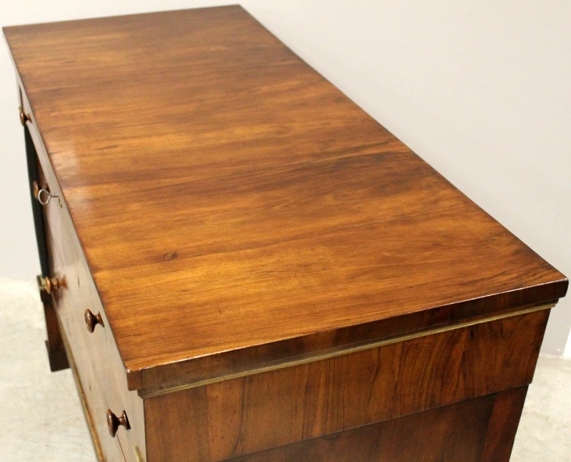 Ancienne commode Empire en noyer 19ème siècle