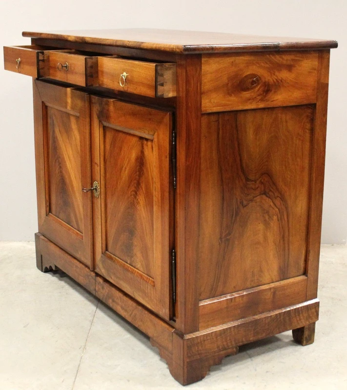 Antica credenza Luigi Filippo in noce 19°secolo