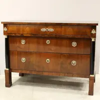 Ancienne commode Empire en noyer 19ème siècle