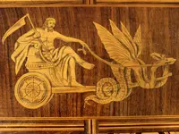 Antico tavolino in noce intarsiato 19°secolo