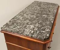 Commode hebdomadaire ancienne du 19e siècle en acajou
