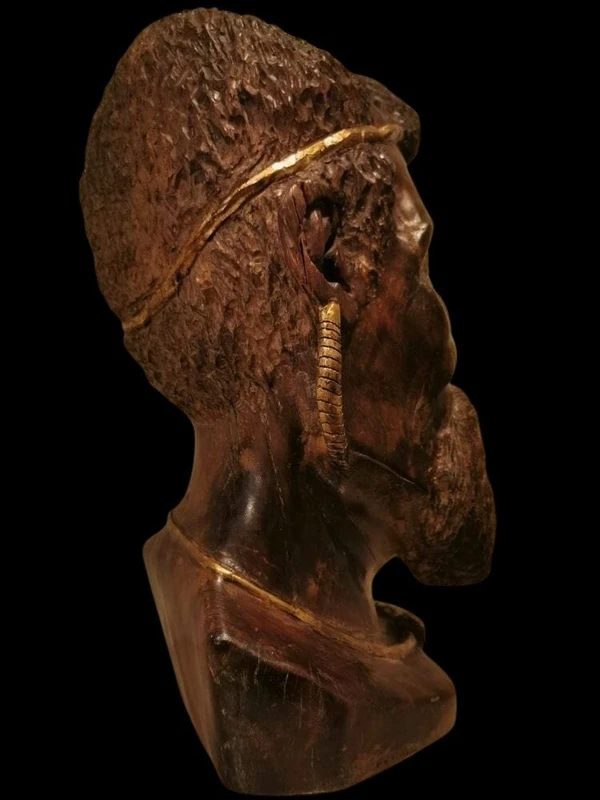 Scultura dell'800 testa di uomo africano con dettagli dorati