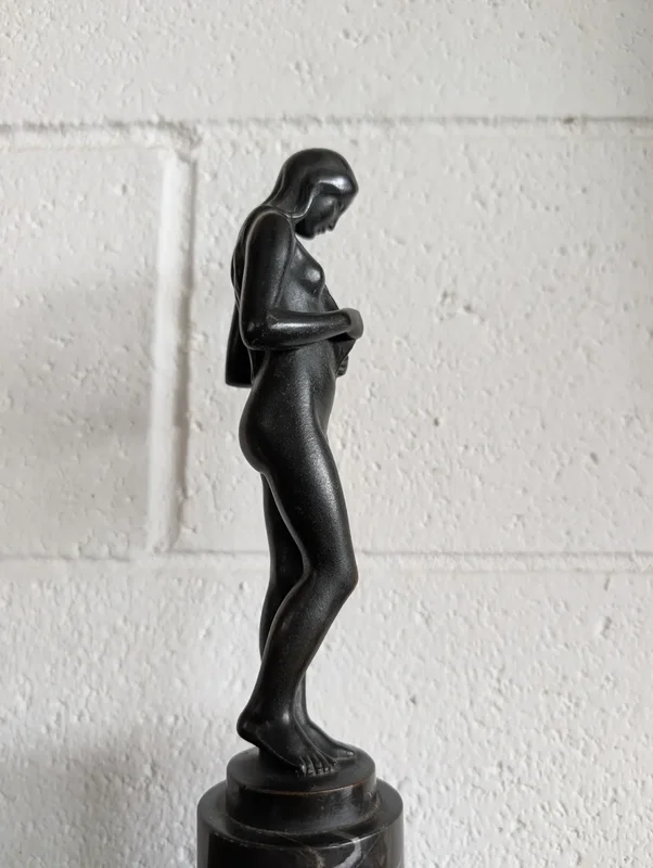 Bronze sculpture by Hans Herry Liebmann (1876-1941) with marble base