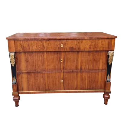 Cassettone Impero 1820 noce lastronato Lago di Garda