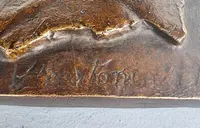 Scultura in bronzo '900 Prete che strangola un tacchino firmato