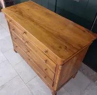 Cassettone Veneto noce chiaro e ciliegio del 1850 a 4 cassetti