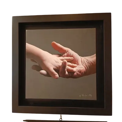 Context Art Miami Olio su tela” Hands of my Sun ”  al confine con l’iperrealismo