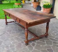 Grande table Fratino en noyer toscan du XVIIIe siècle