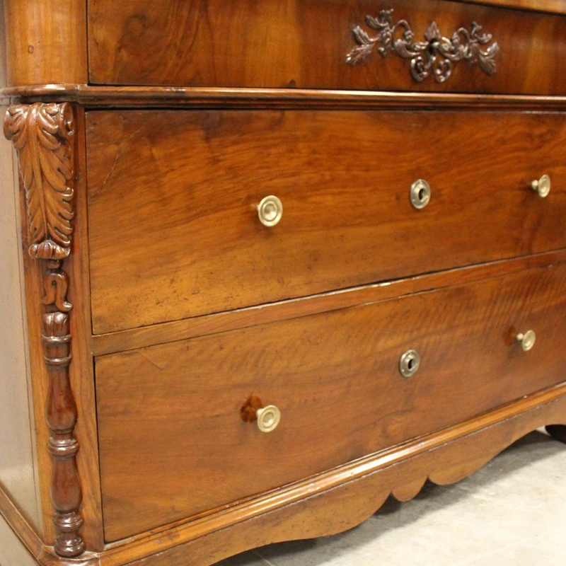 Antique Louis Philippe walnut dresser dresser 19th century