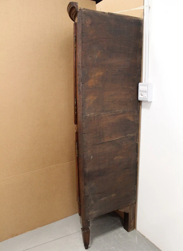 Encoignure cantonale ancienne en noyer Louis XVI 18ème siècle