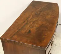 Commode ancienne Louis XV en noyer du XVIIIe siècle