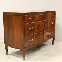 Buffet ancien Louis XV en noyer du XVIIIe siècle